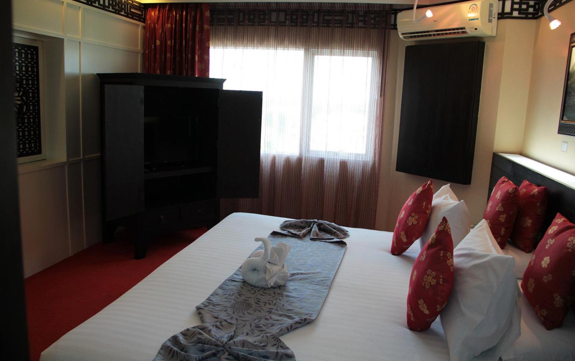 V Verve Service Apartment Hotel Чаченгсау Номер фото